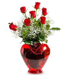 Kalp cam içinde 7 adet kırmızı gül  Hediye Çiçek yurtiçi ve yurtdışı çiçek siparişi 