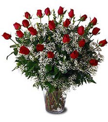  Hediye Çiçek yurtiçi ve yurtdışı çiçek siparişi  Cam yada mika vazo içerisinde 15 adet kirmizi güller,cipsofi