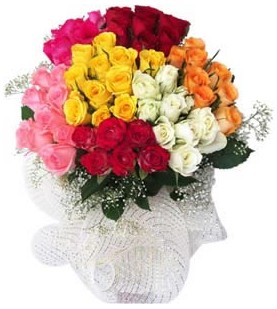  Hediye Çiçek hediye sevgilime hediye çiçek  51 adet farklı renklerde gül buketi