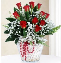 9 adet kırmızı gül cam içerisinde  Hediye Çiçek çiçek siparişi sitesi 