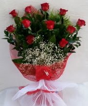 11 adet kırmızı gülden görsel çiçek  Hediye Çiçek çiçek online çiçek siparişi 