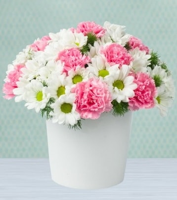 Seramik vazoda papatya ve kır çiçekleri  Hediye Çiçek yurtiçi ve yurtdışı çiçek siparişi 